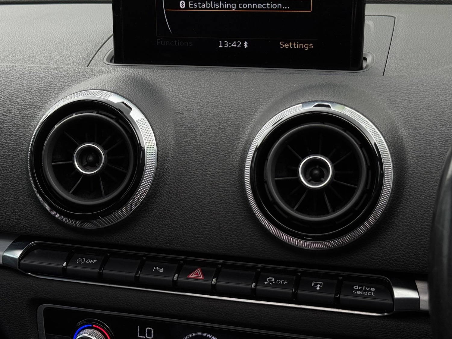 Used Audi S3 2014 for sale - 76108870: Photo 39