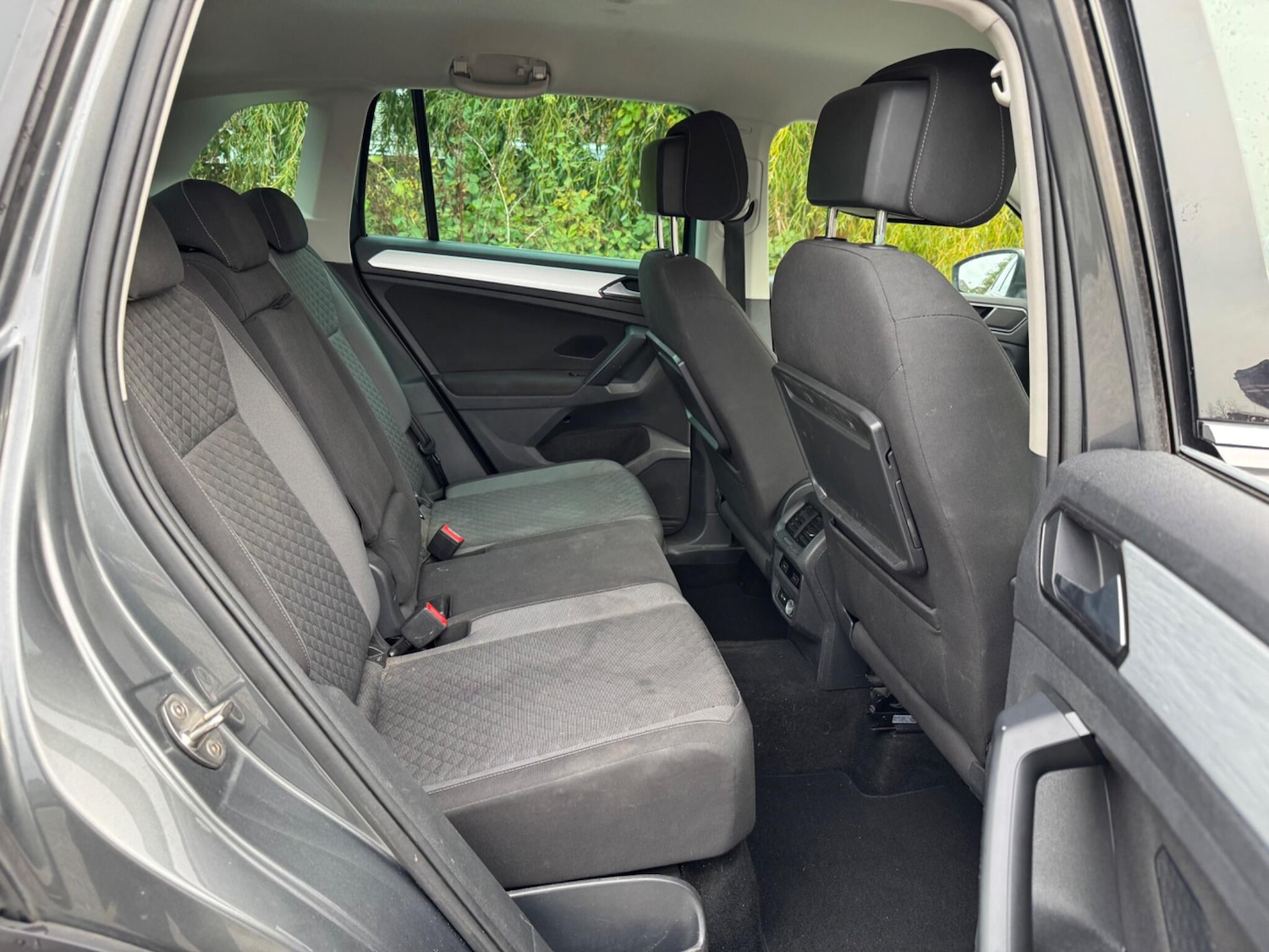 Used Volkswagen Tiguan 2018 for sale - 76109722: Photo 28