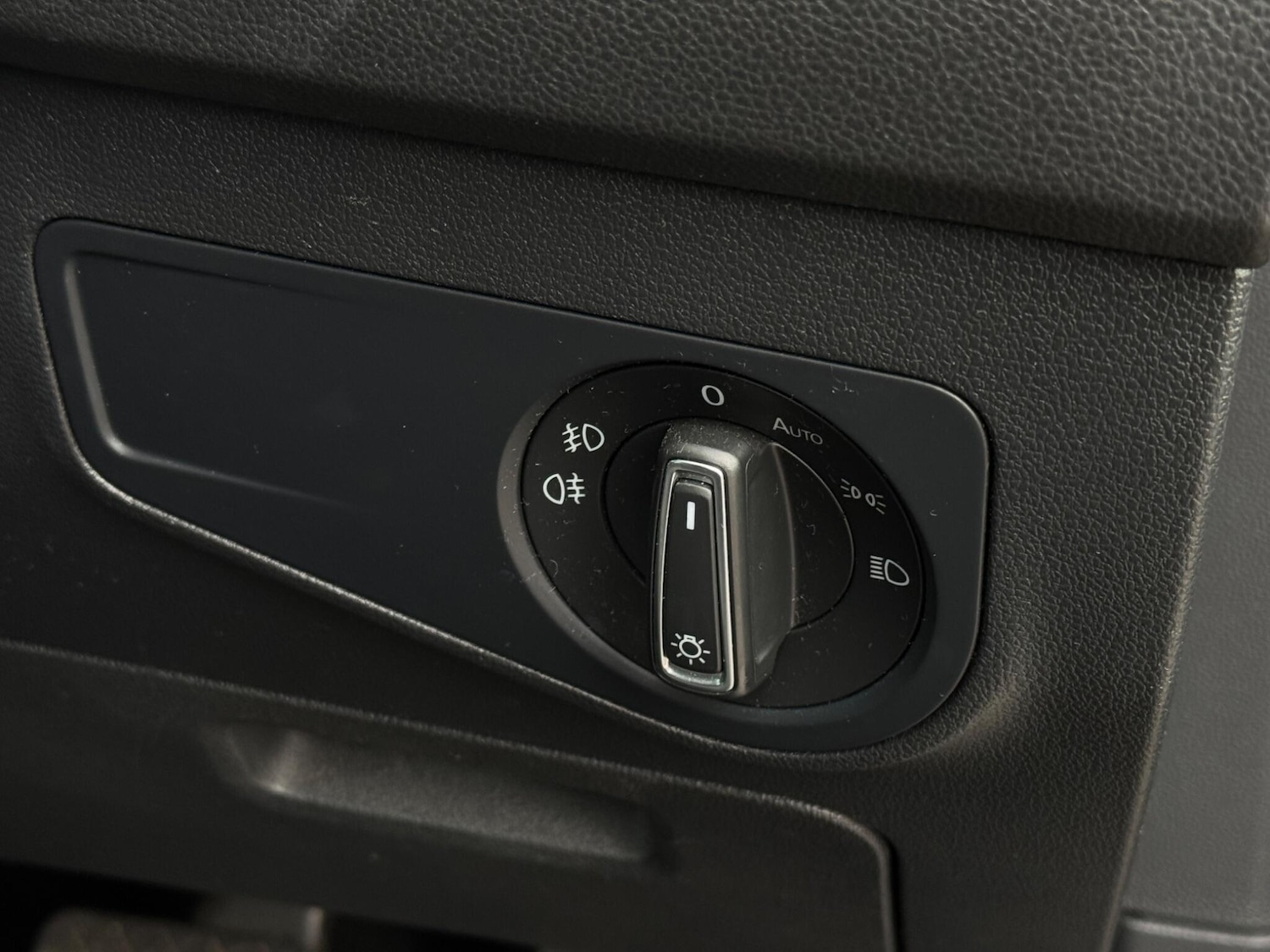 Used Volkswagen Tiguan 2018 for sale - 76109722: Photo 61