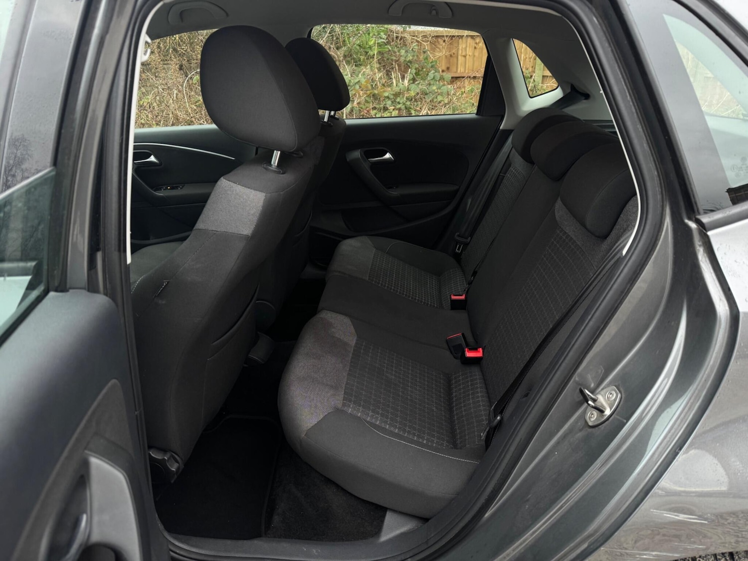 Used Volkswagen Polo 2015 for sale - 76899654: Photo 22