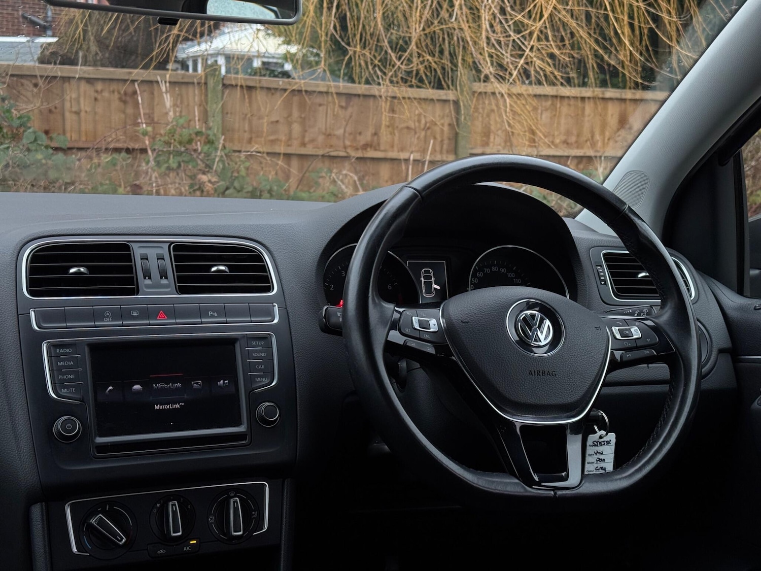 Used Volkswagen Polo 2015 for sale - 76899654: Photo 30