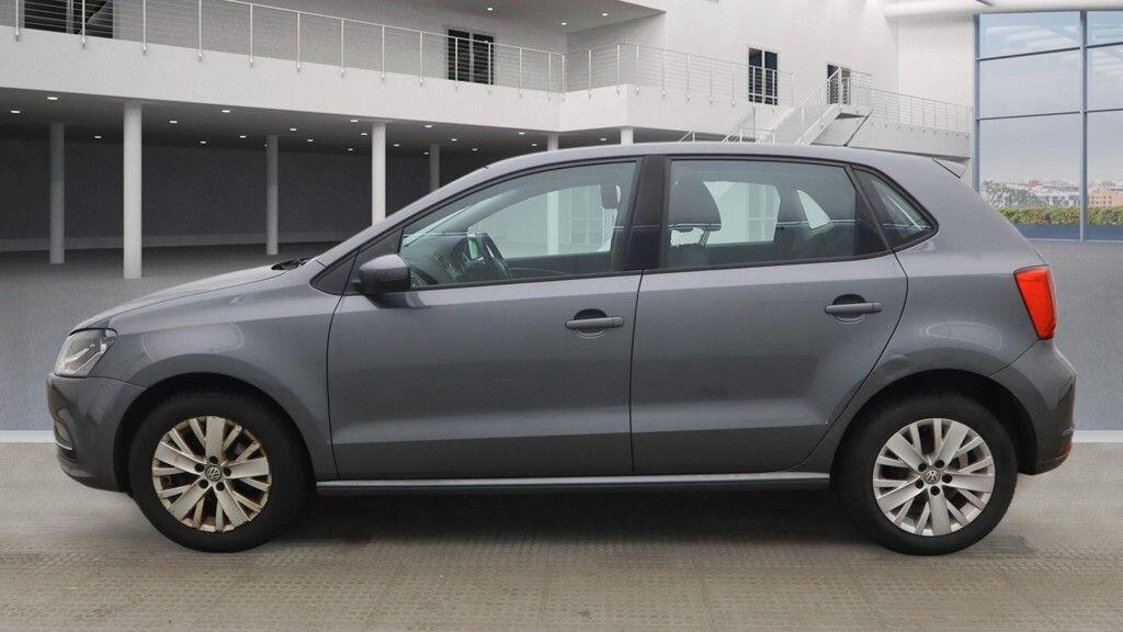 Used Volkswagen Polo 2015 for sale - 76899654: Photo 4