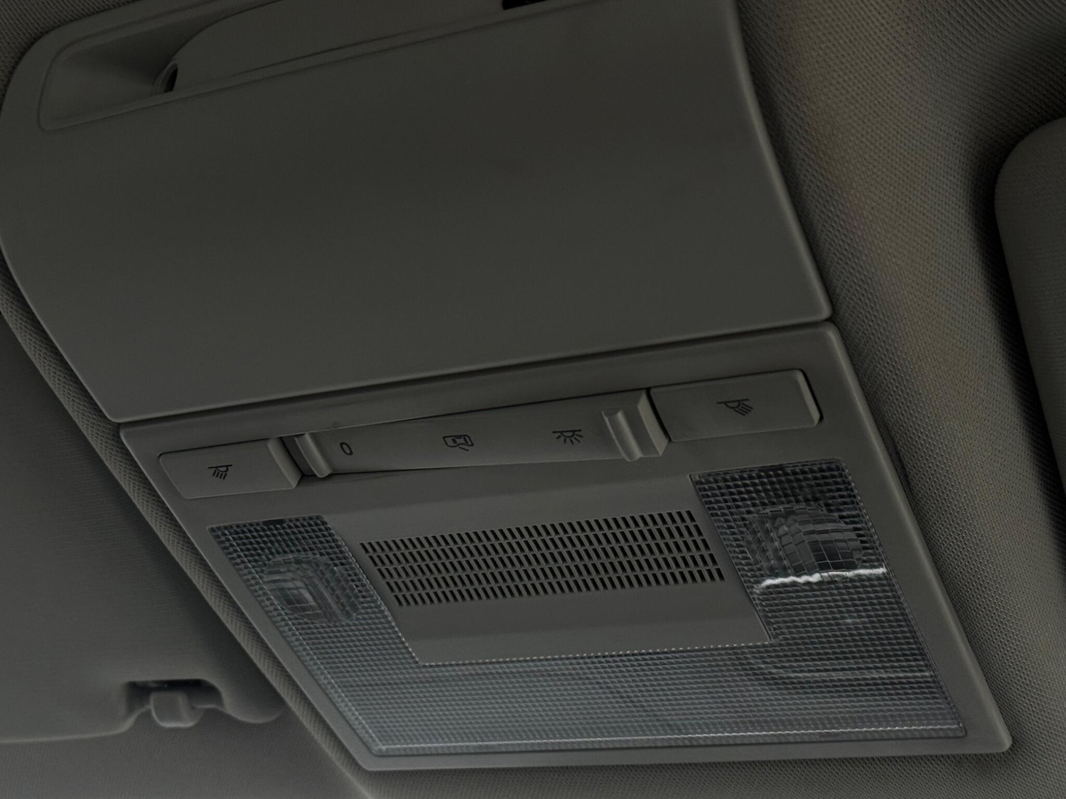 Used Volkswagen Polo 2015 for sale - 76899654: Photo 55