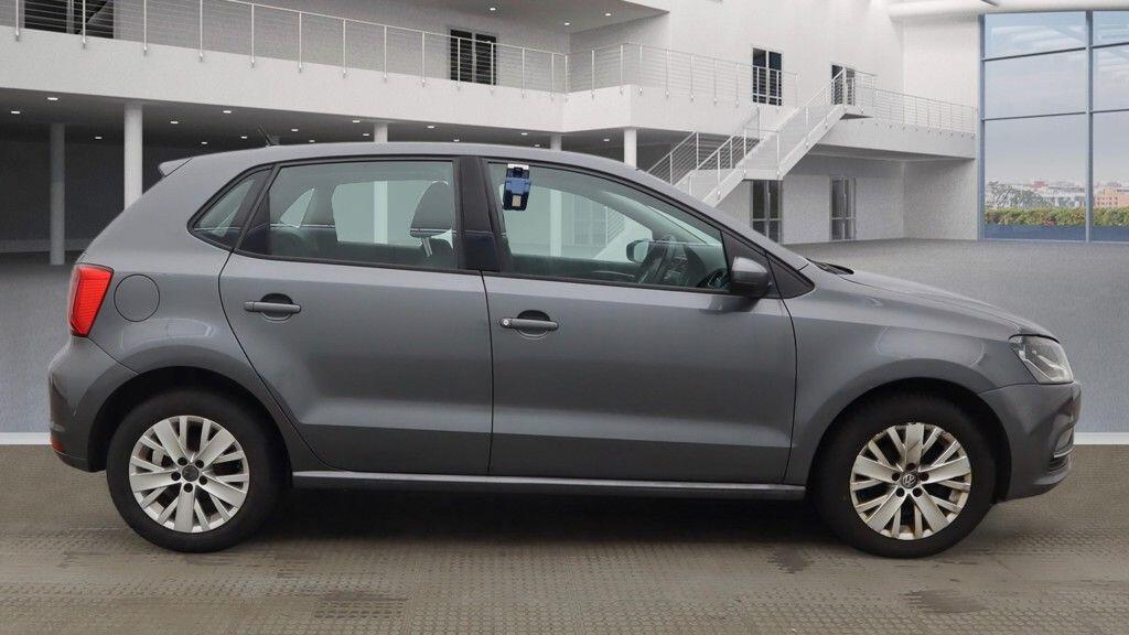 Used Volkswagen Polo 2015 for sale - 76899654: Photo 6