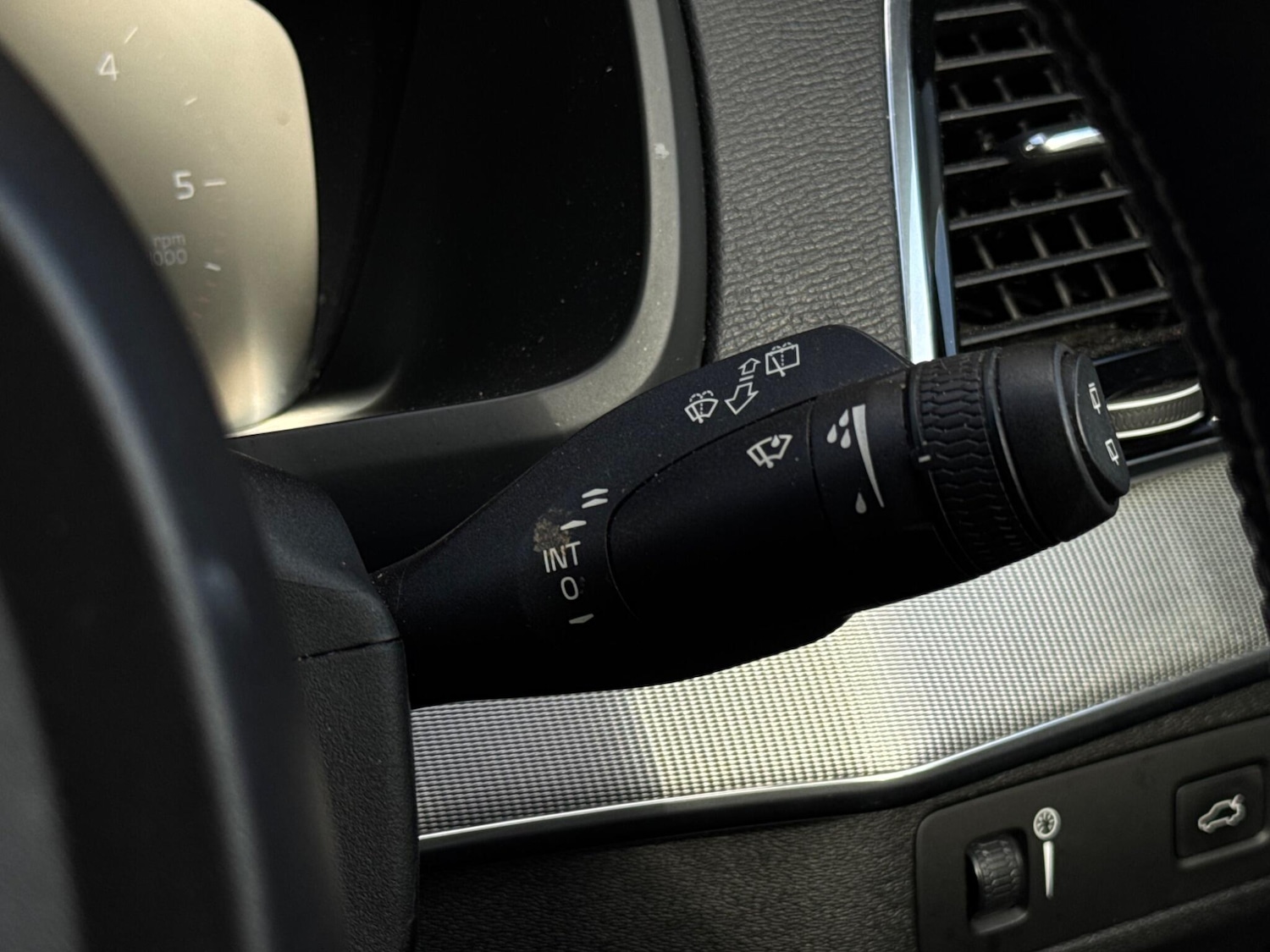 Used Volvo XC90 2018 for sale - 76988942: Photo 39