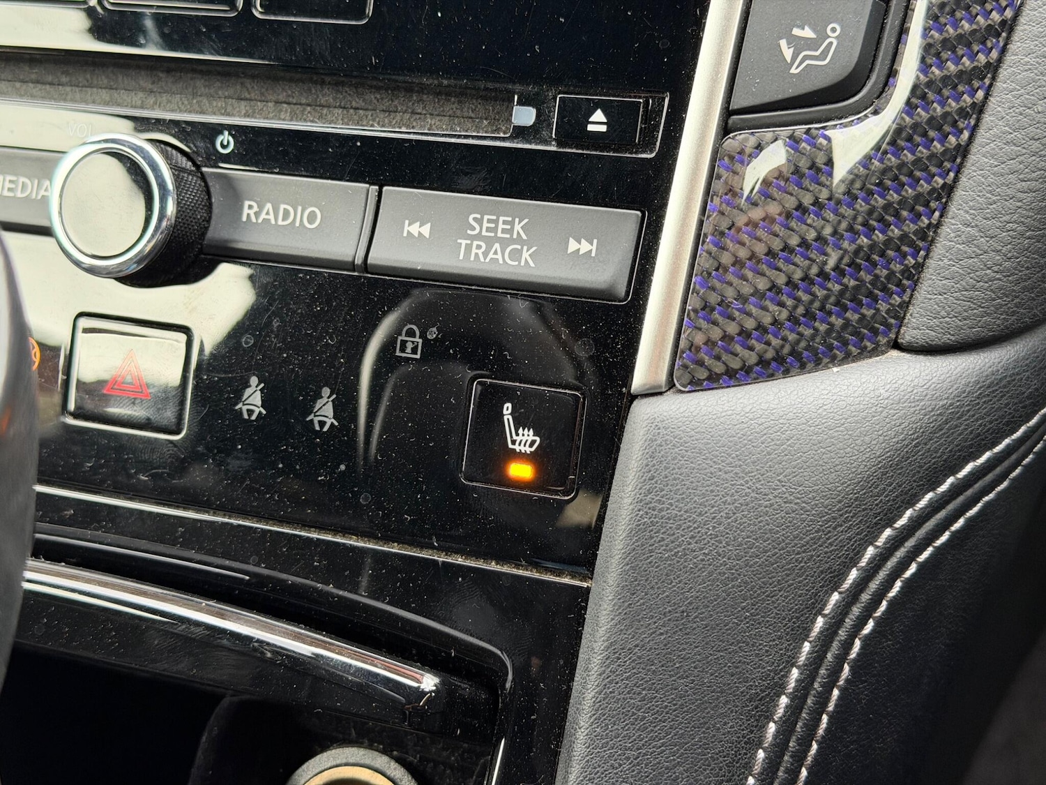 Used Infiniti Q60 2017 for sale - 78127492: Photo 7