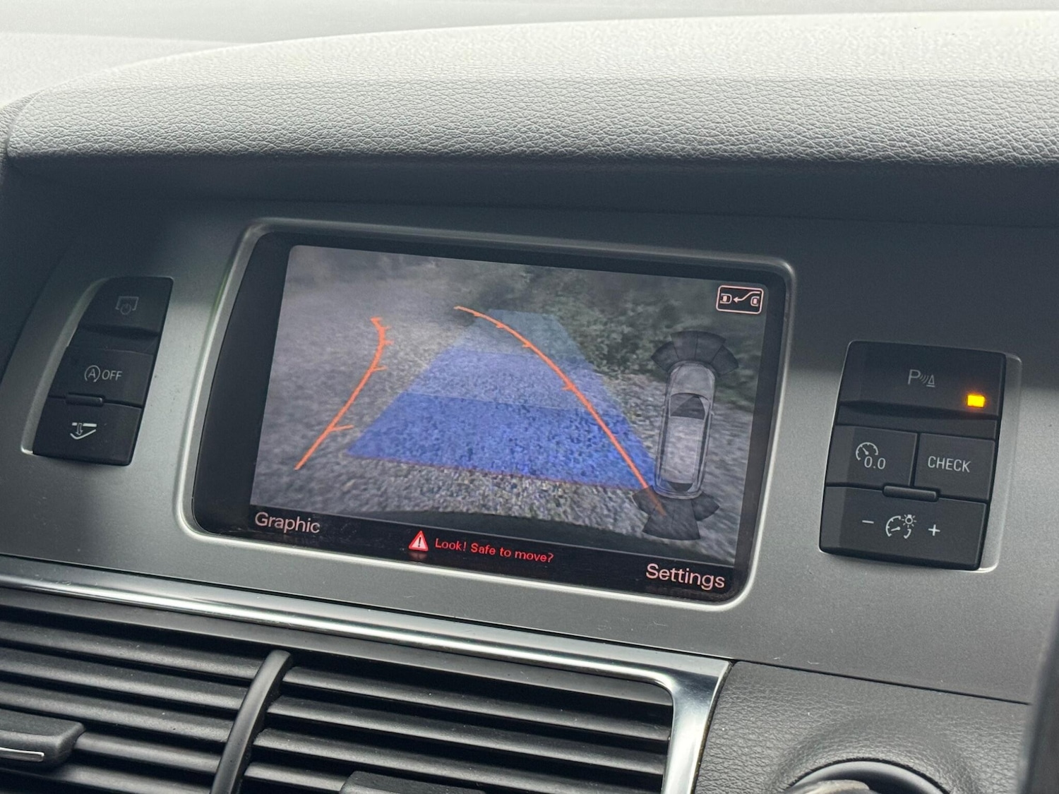 Used Audi Q7 2012 for sale - 76269830: Photo 43