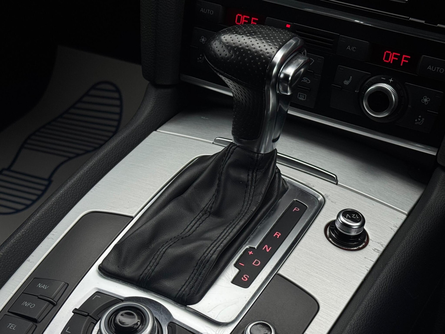 Used Audi Q7 2012 for sale - 76269830: Photo 54