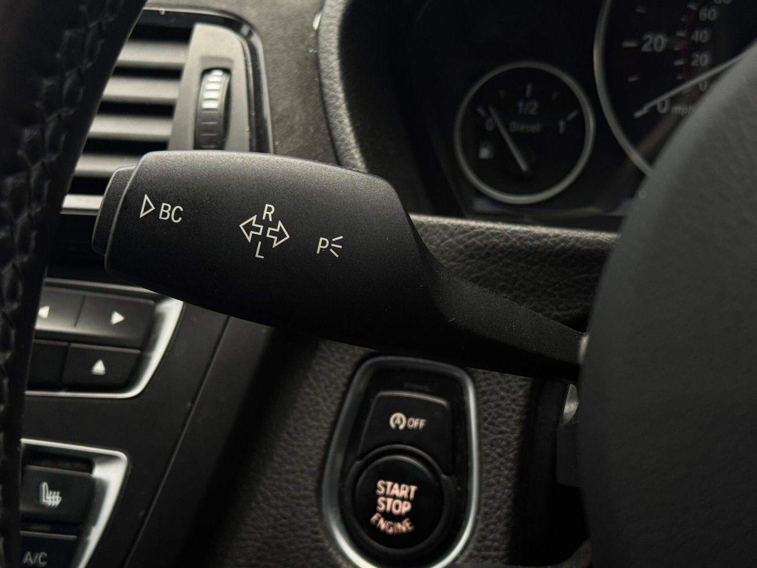 Used BMW 3 Series 2015 for sale - 77455614: Photo 38