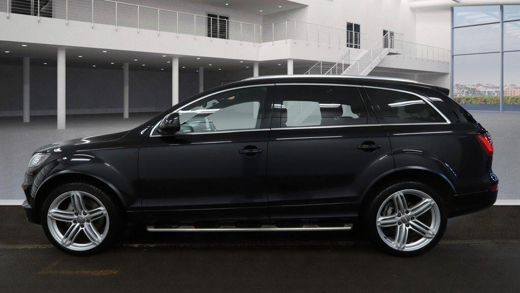 Used Audi Q7 2010 for sale - 77215471: Photo 4