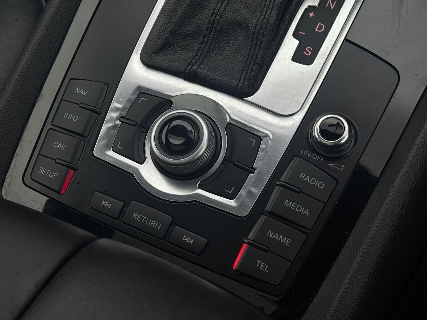 Used Audi Q7 2010 for sale - 77215471: Photo 61