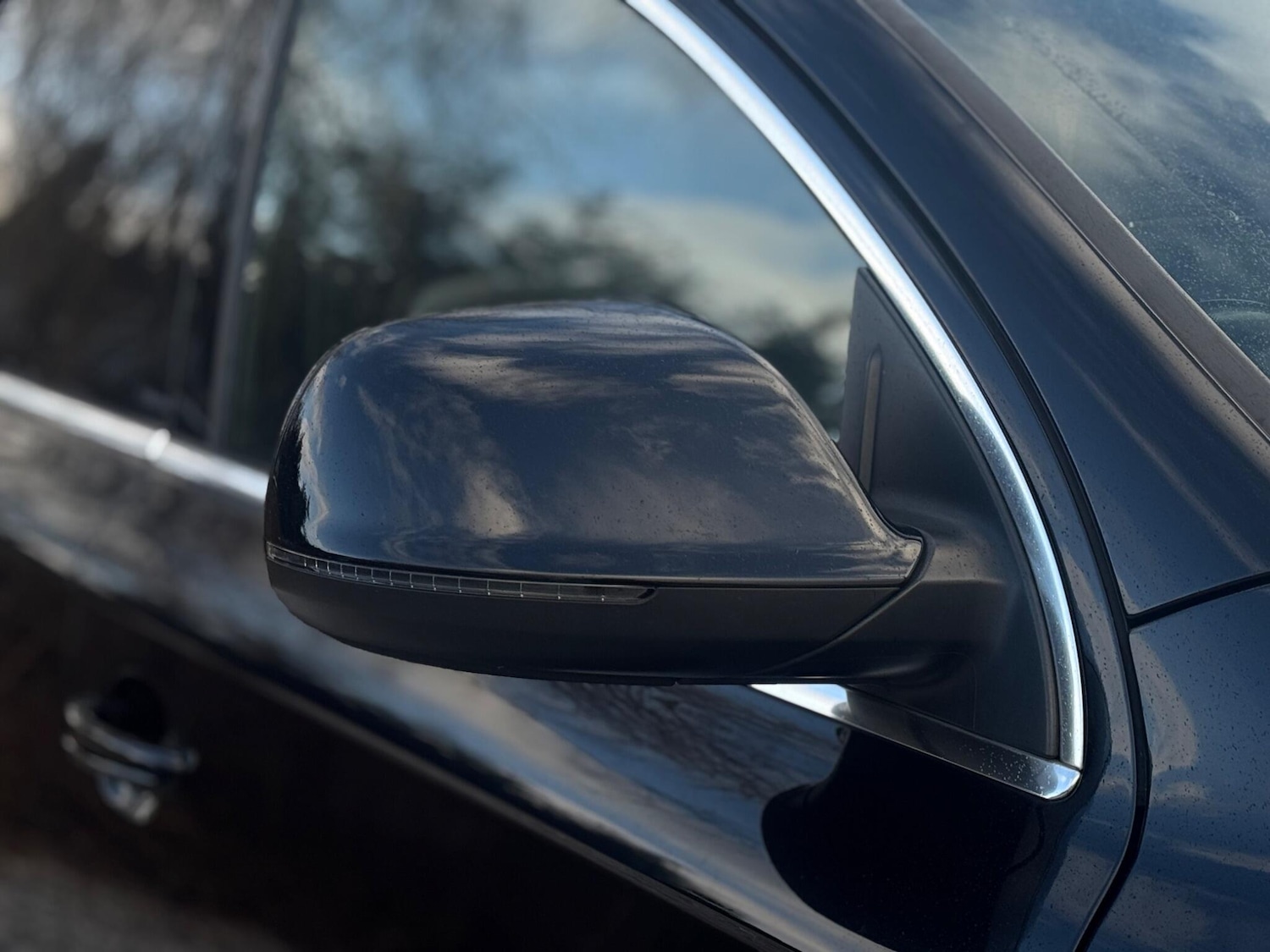 Used Audi Q7 2010 for sale - 77215471: Photo 89