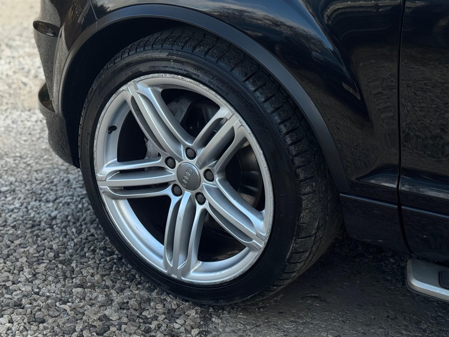 Used Audi Q7 2010 for sale - 77215471: Photo 97