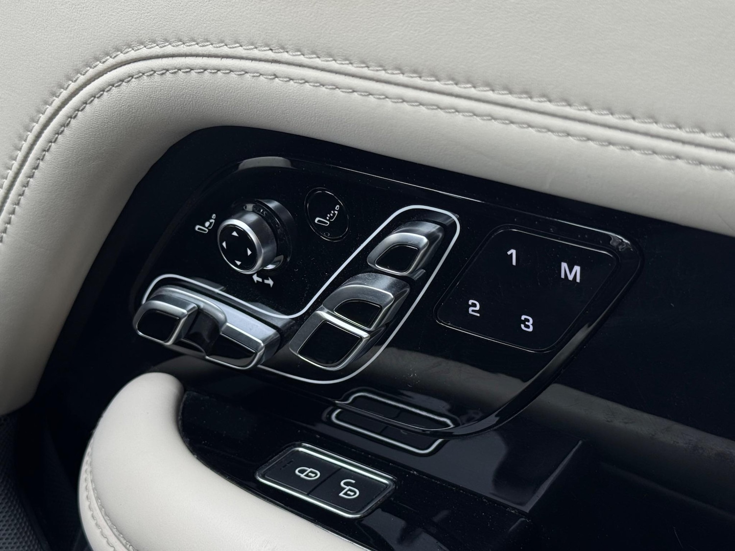 Used Land Rover Range Rover 2018 for sale - 76991110: Photo 39