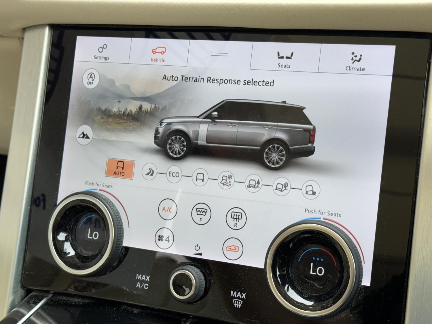 Used Land Rover Range Rover 2018 for sale - 76991110: Photo 64