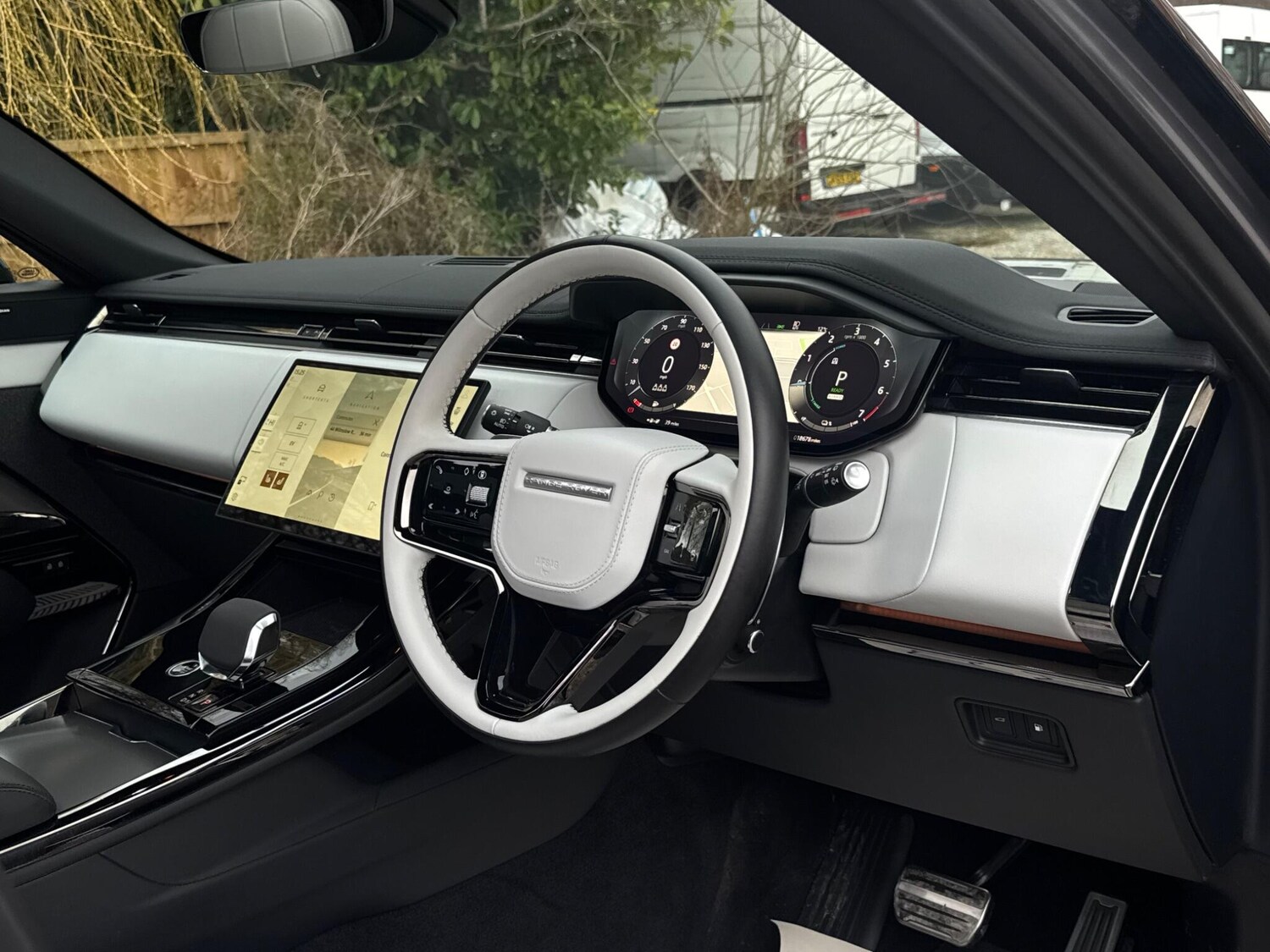 Used Land Rover Range Rover Sport for sale - 77683551: Photo 11