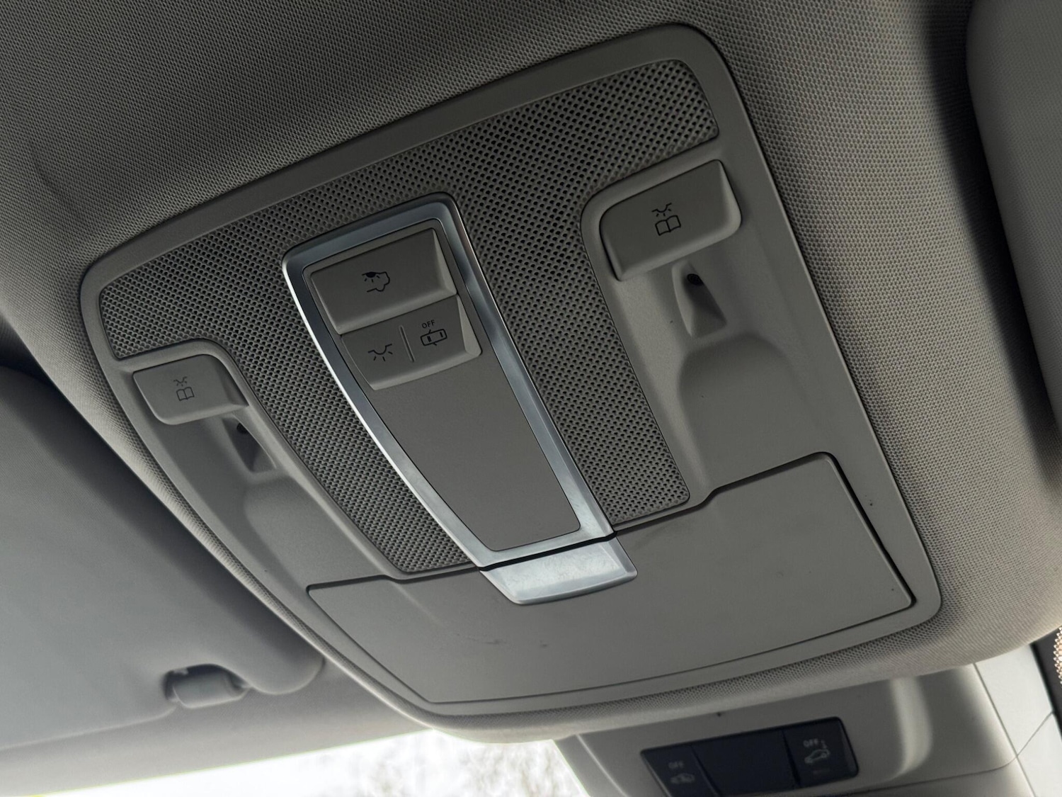 Used Mercedes-Benz M Class 2012 for sale - 76727920: Photo 59