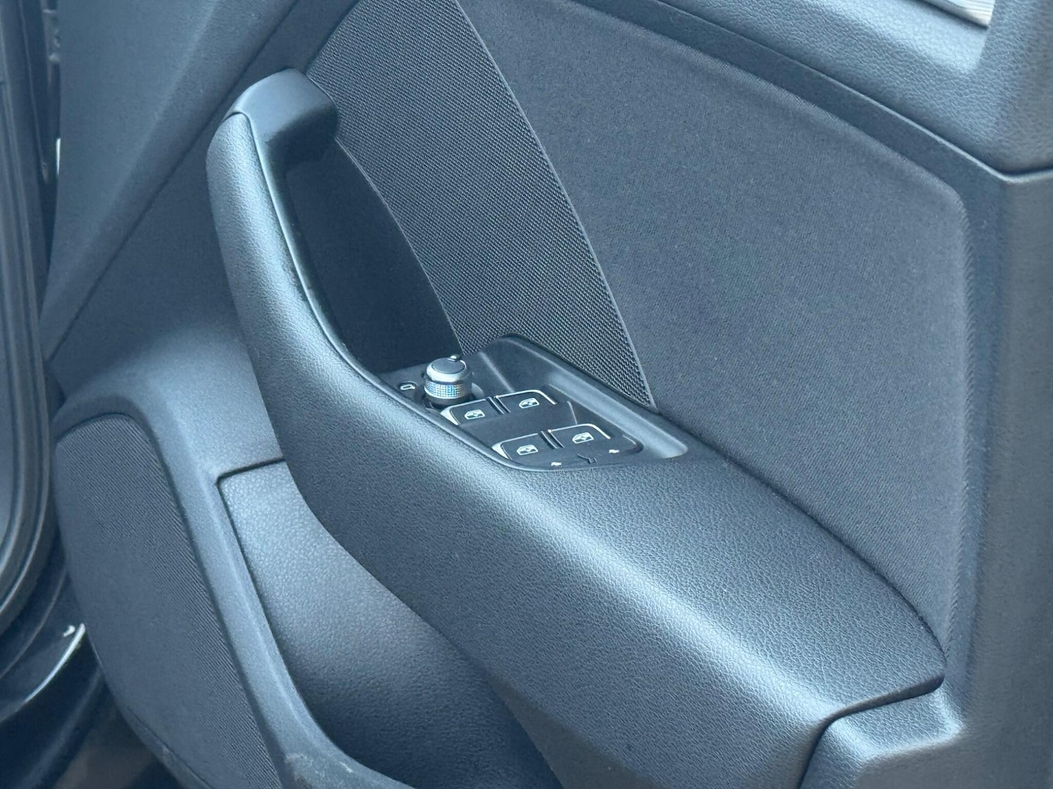 Used Audi A3 2016 for sale - 76753256: Photo 8