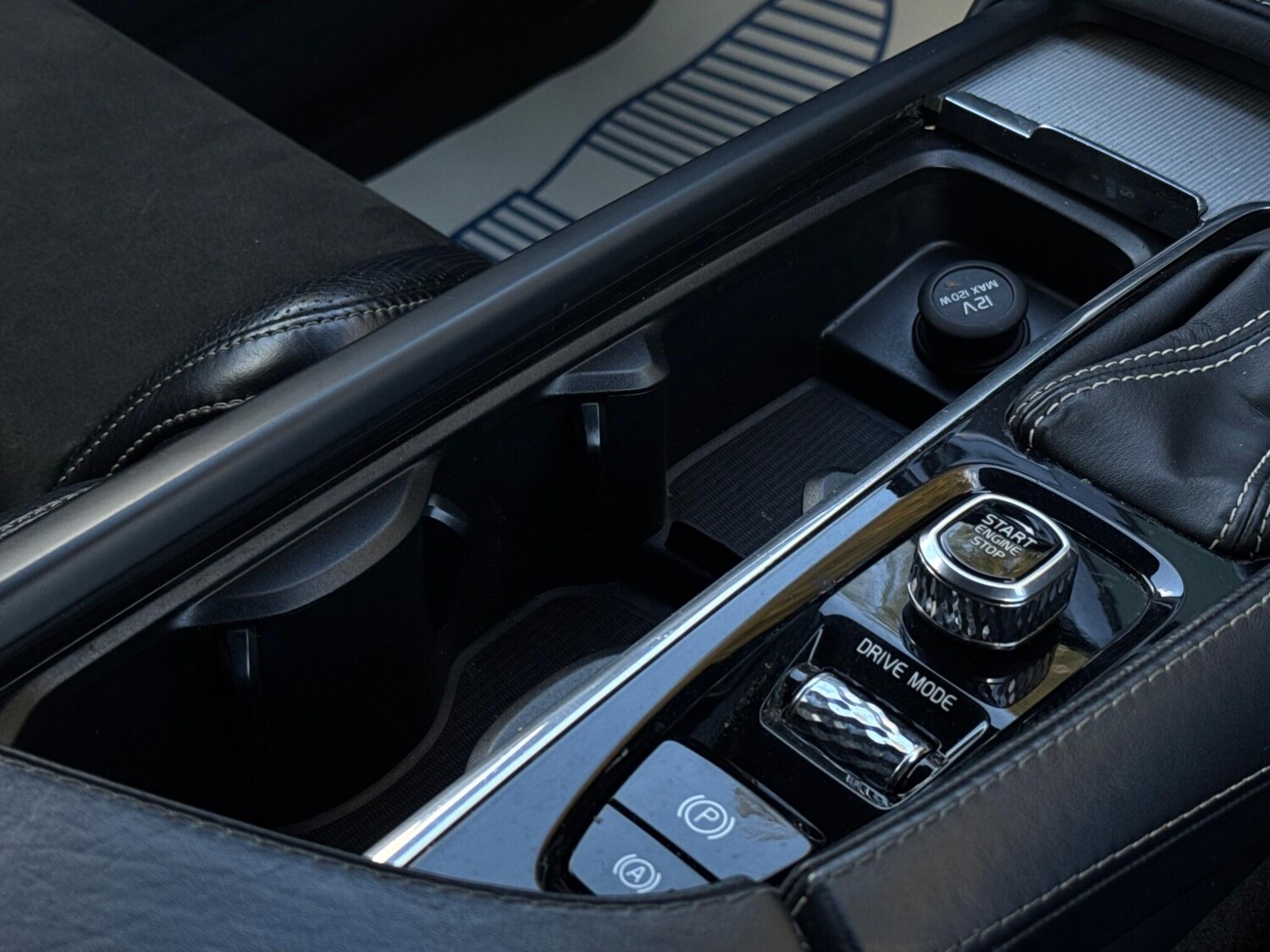 Used Volvo XC90 2018 for sale - 75905364: Photo 61