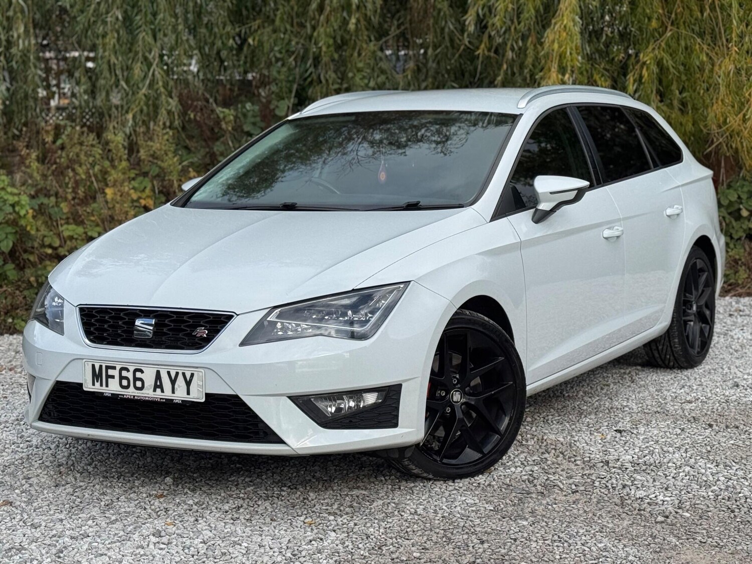 Used SEAT Leon 2016 for sale - 76336372: Photo 2