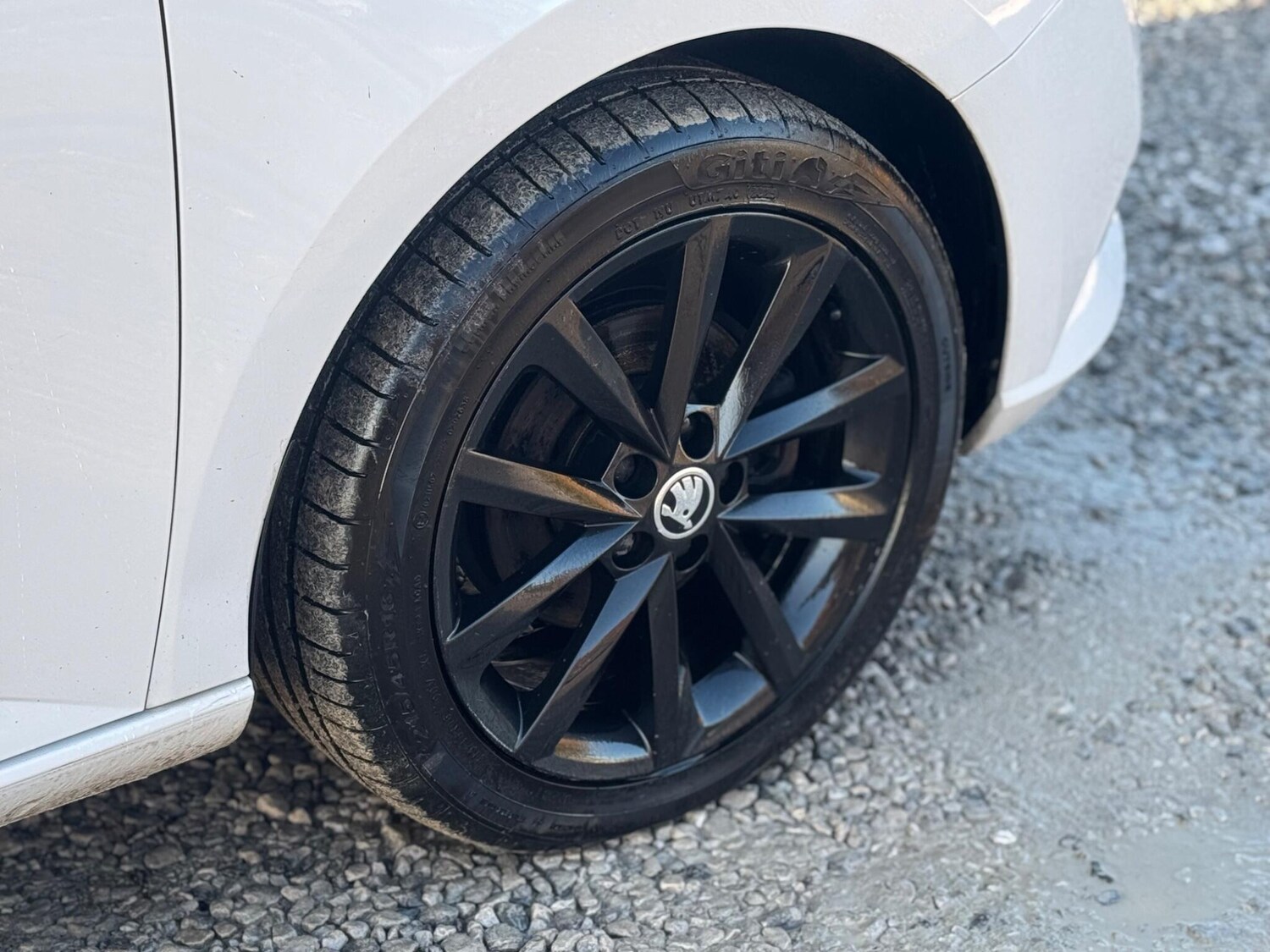 Used Skoda Fabia 2018 for sale - 77174504: Photo 75