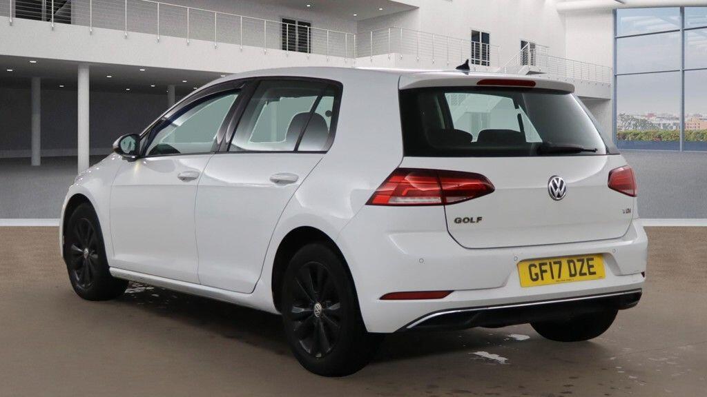 Used Volkswagen Golf 2017 for sale - 76389102: Photo 3