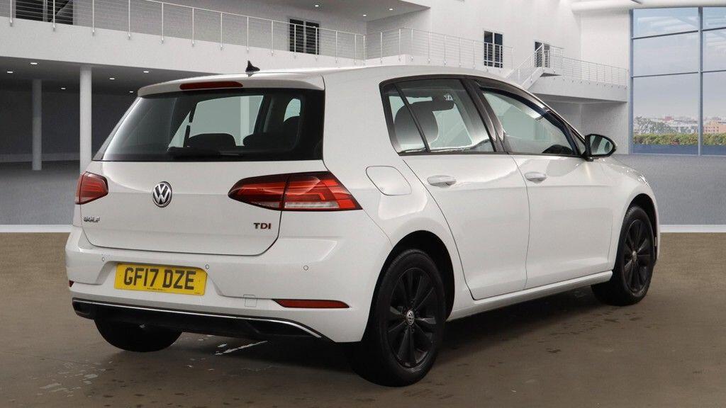Used Volkswagen Golf 2017 for sale - 76389102: Photo 6