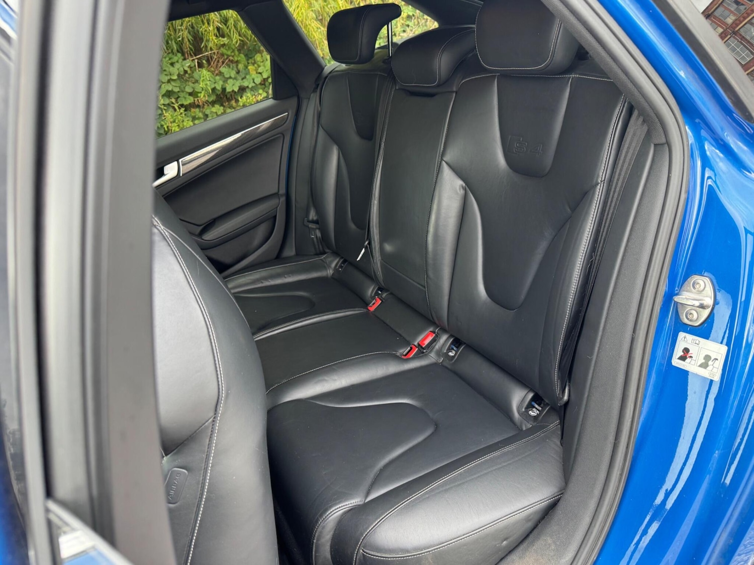 Used Audi A4 2011 for sale - 76988561: Photo 26