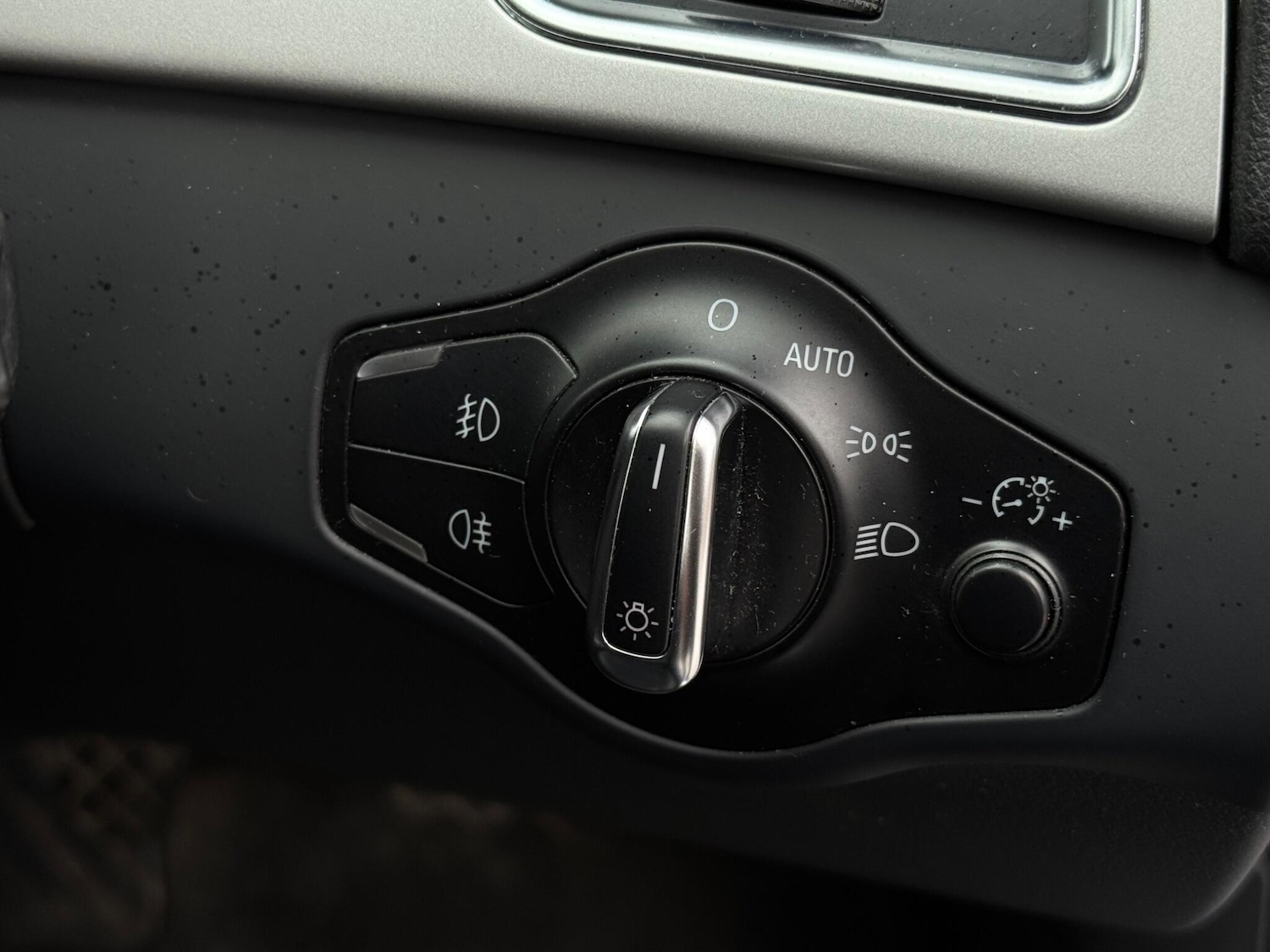 Used Audi A4 2011 for sale - 76988561: Photo 46