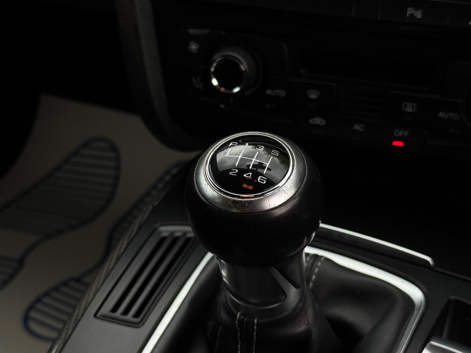 Used Audi A4 2011 for sale - 76988561: Photo 50