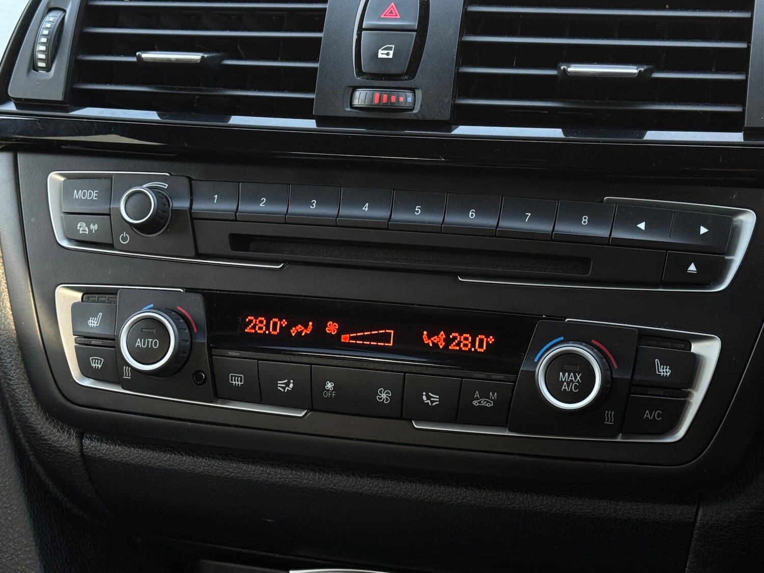 Used BMW 3 Series 2015 for sale - 76887285: Photo 37