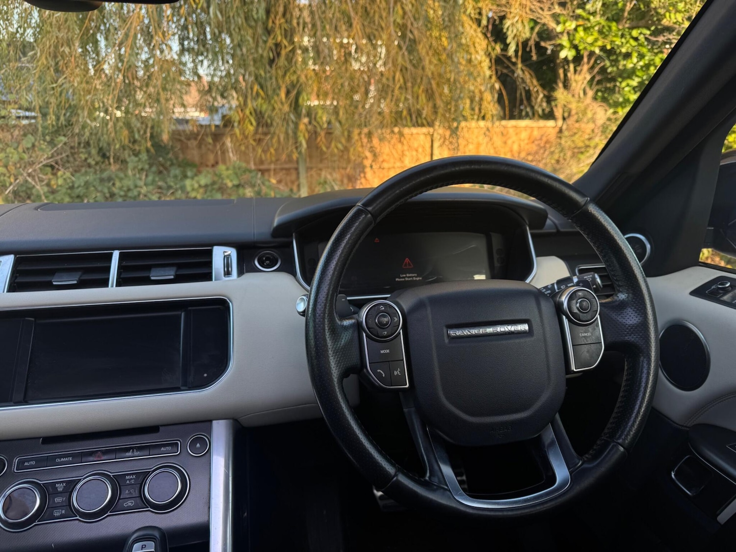 Used Land Rover Range Rover Sport 2014 for sale - 76850485: Photo 30
