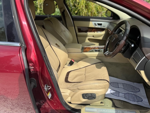 Used Jaguar XF 2013 for sale - 75564154: Photo 14