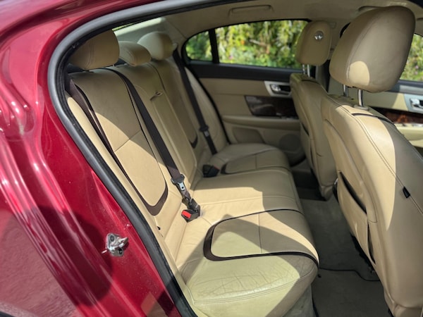 Used Jaguar XF 2013 for sale - 75564154: Photo 17
