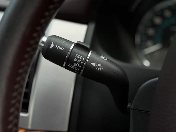 Used Jaguar XF 2013 for sale - 75564154: Photo 24