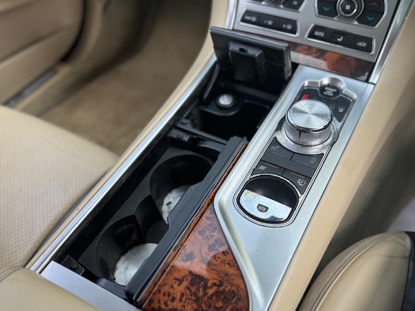 Used Jaguar XF 2013 for sale - 75564154: Photo 33