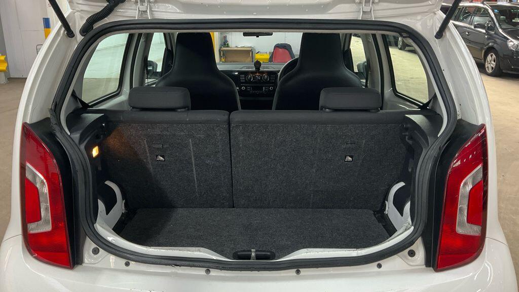 Used Volkswagen up! 2016 for sale - 76550055: Photo 19