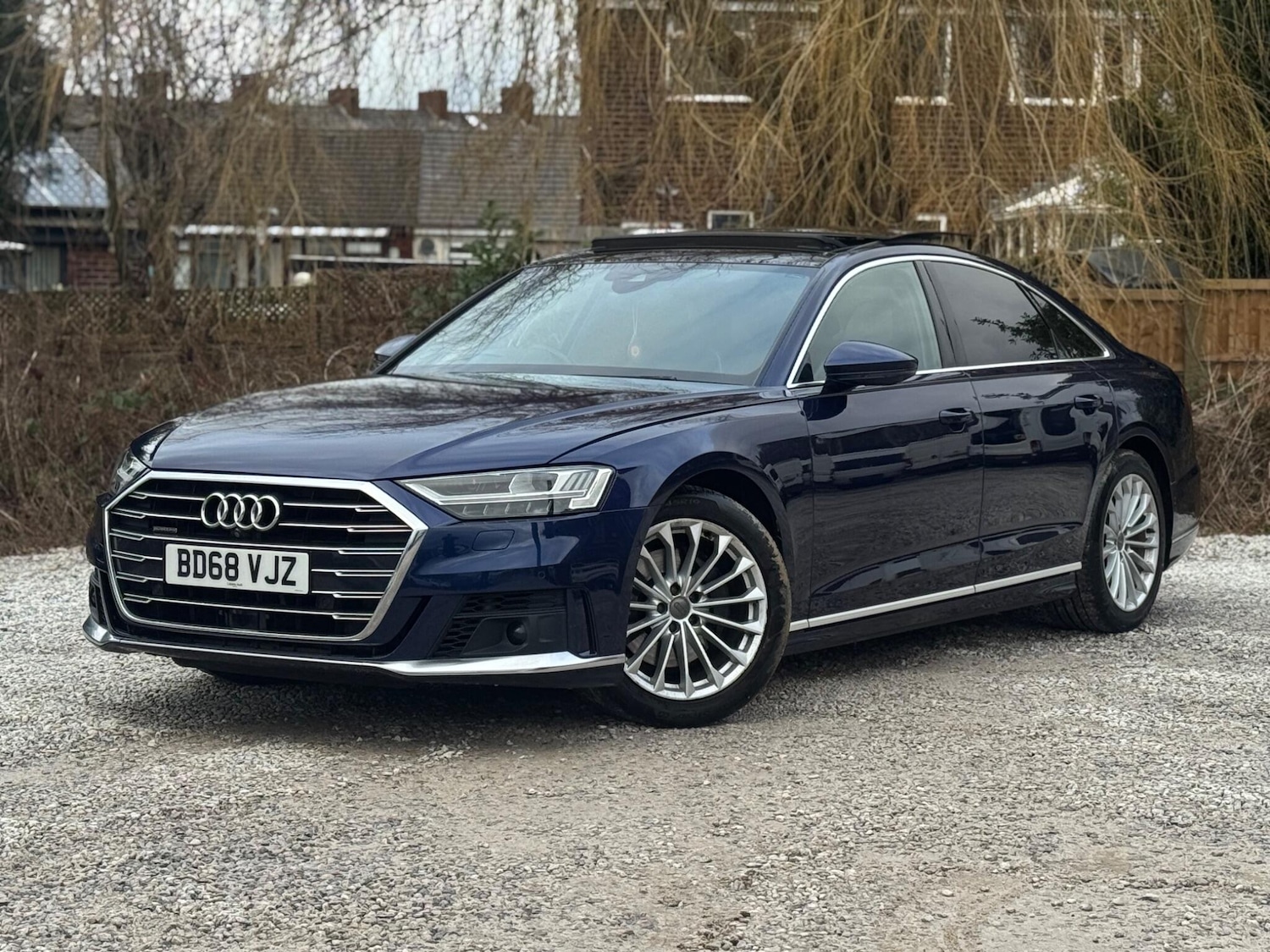 Used Audi A8 for sale - 77496502: Photo 2