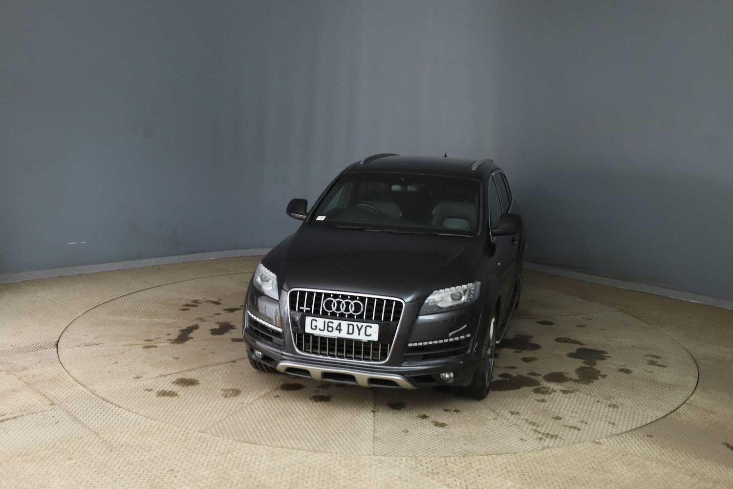 Used Audi Q7 2014 for sale - 76359892: Photo 2