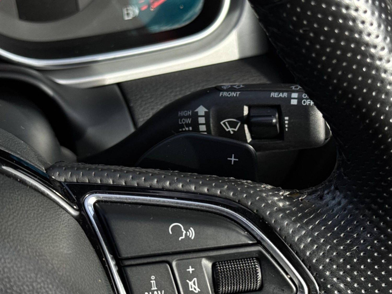 Used Audi Q7 2014 for sale - 76359892: Photo 39