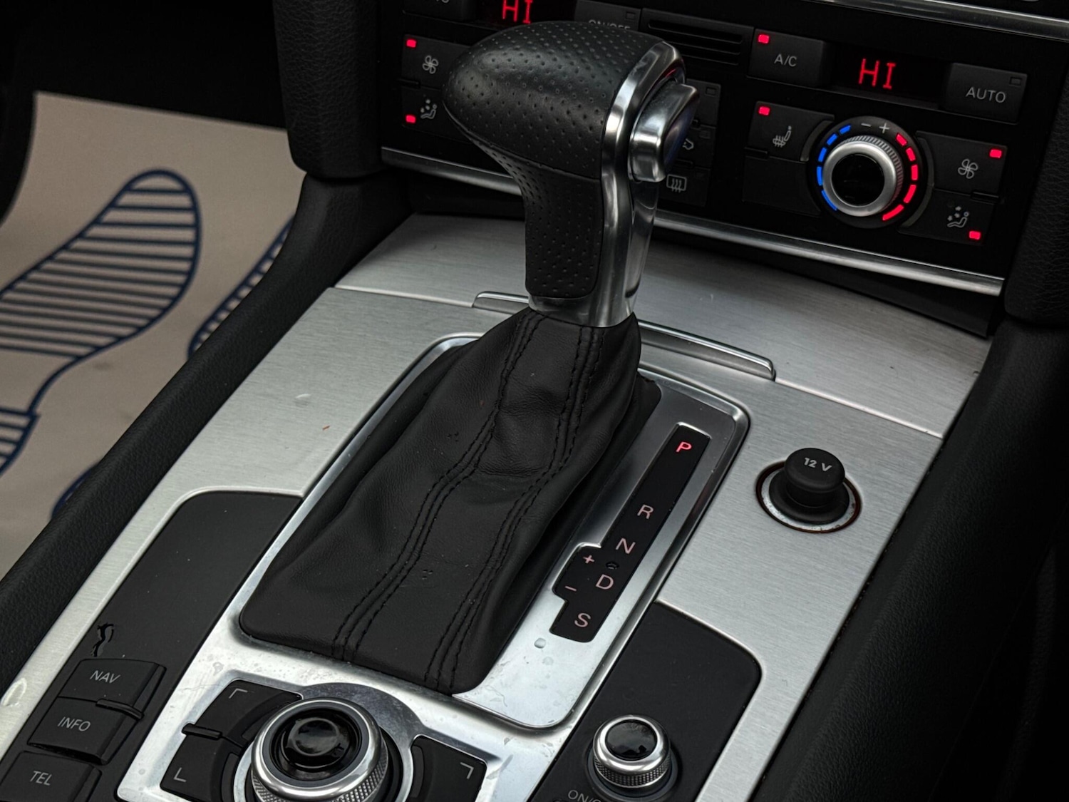 Used Audi Q7 2014 for sale - 76359892: Photo 63