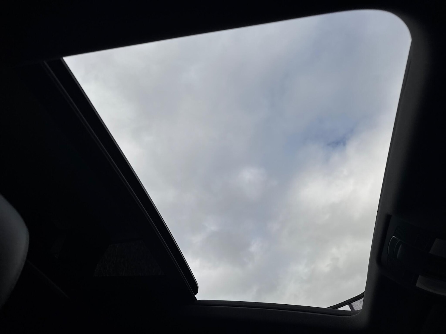 Used Audi Q7 2014 for sale - 76359892: Photo 68