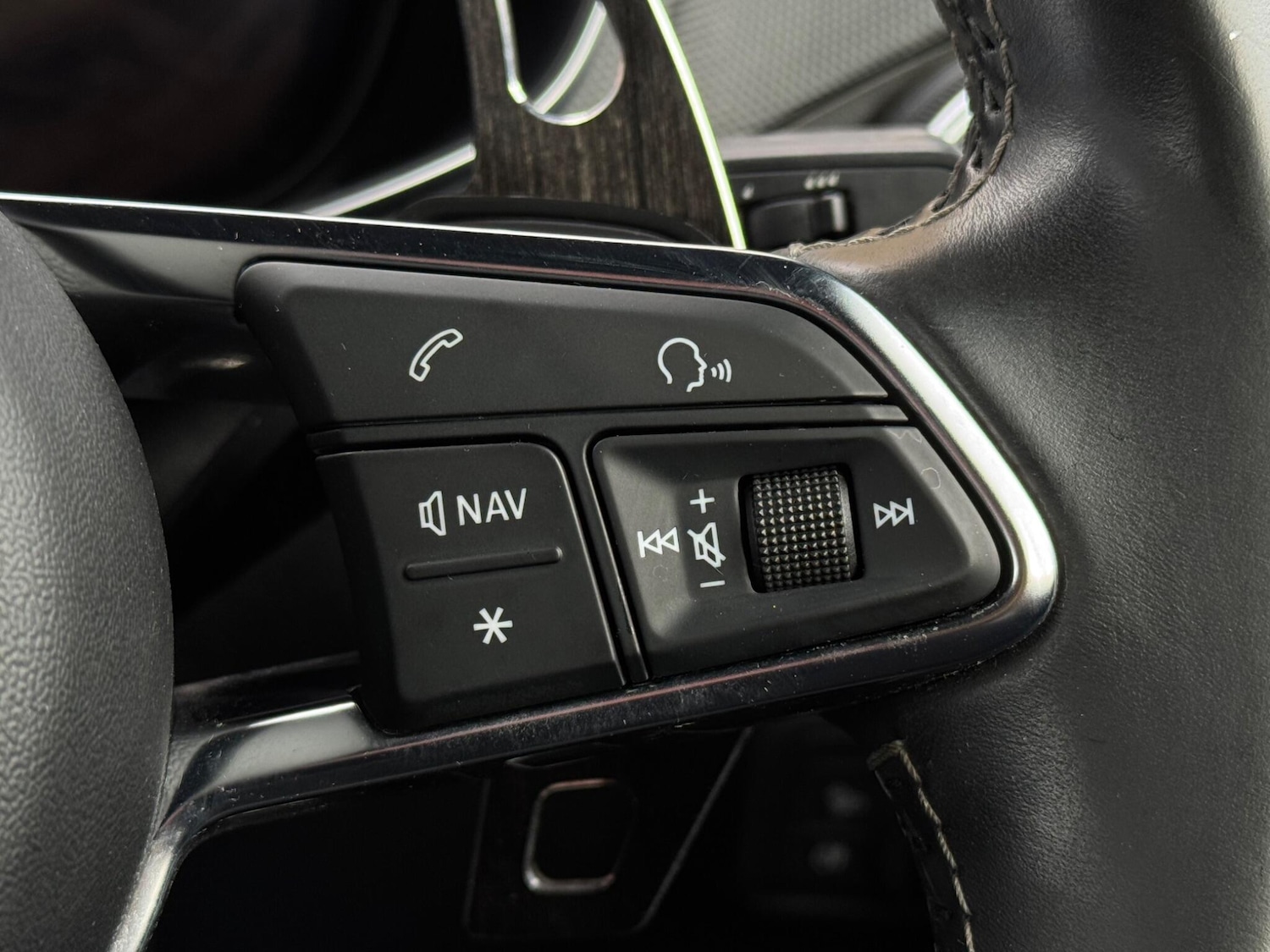 Used Audi TTS 2015 for sale - 76801536: Photo 31