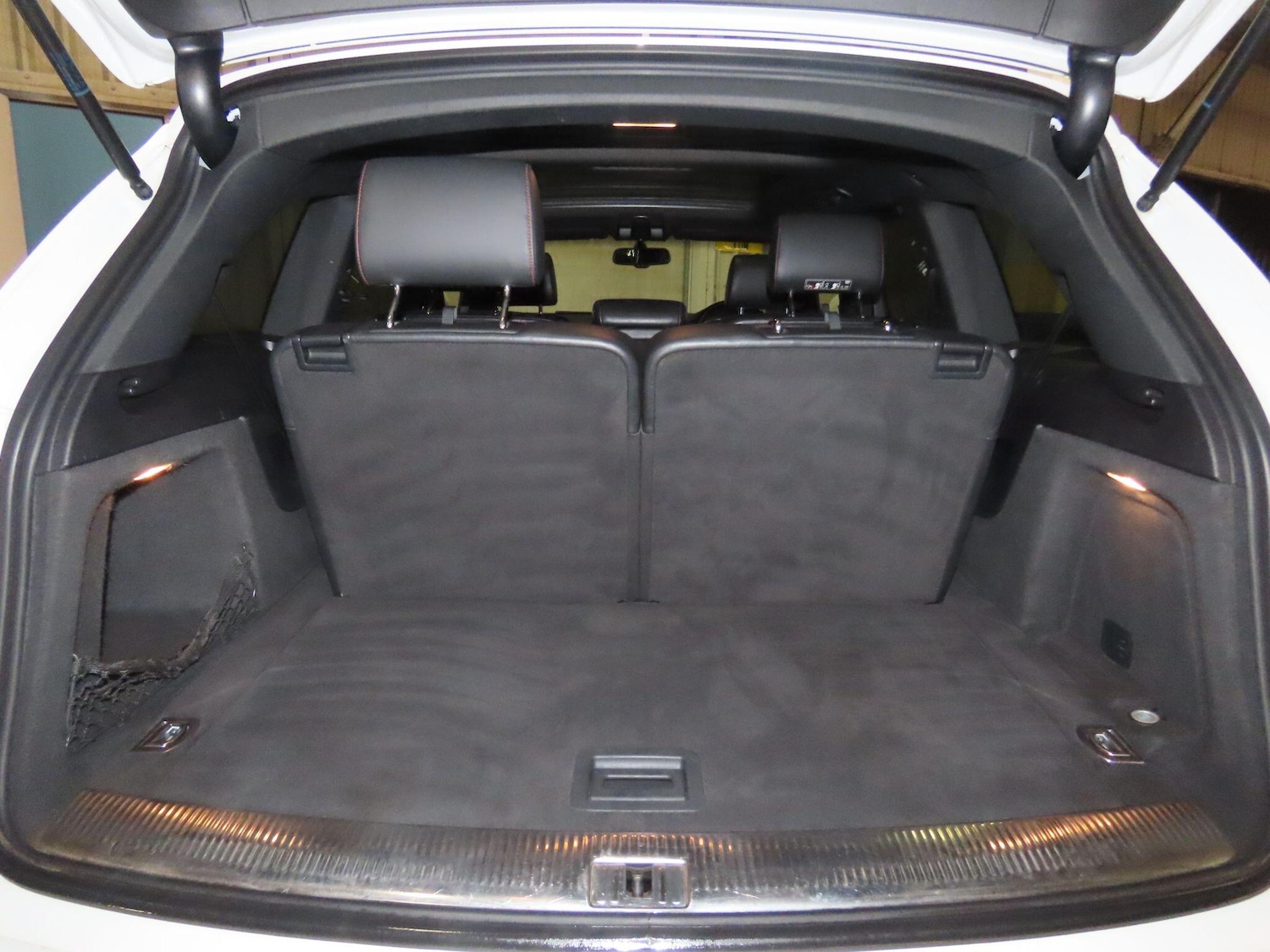 Used Audi Q7 2012 for sale - 76886315: Photo 14