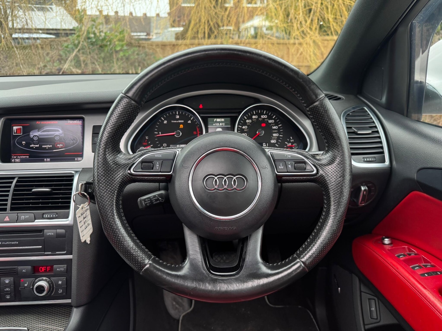 Used Audi Q7 2012 for sale - 76886315: Photo 37