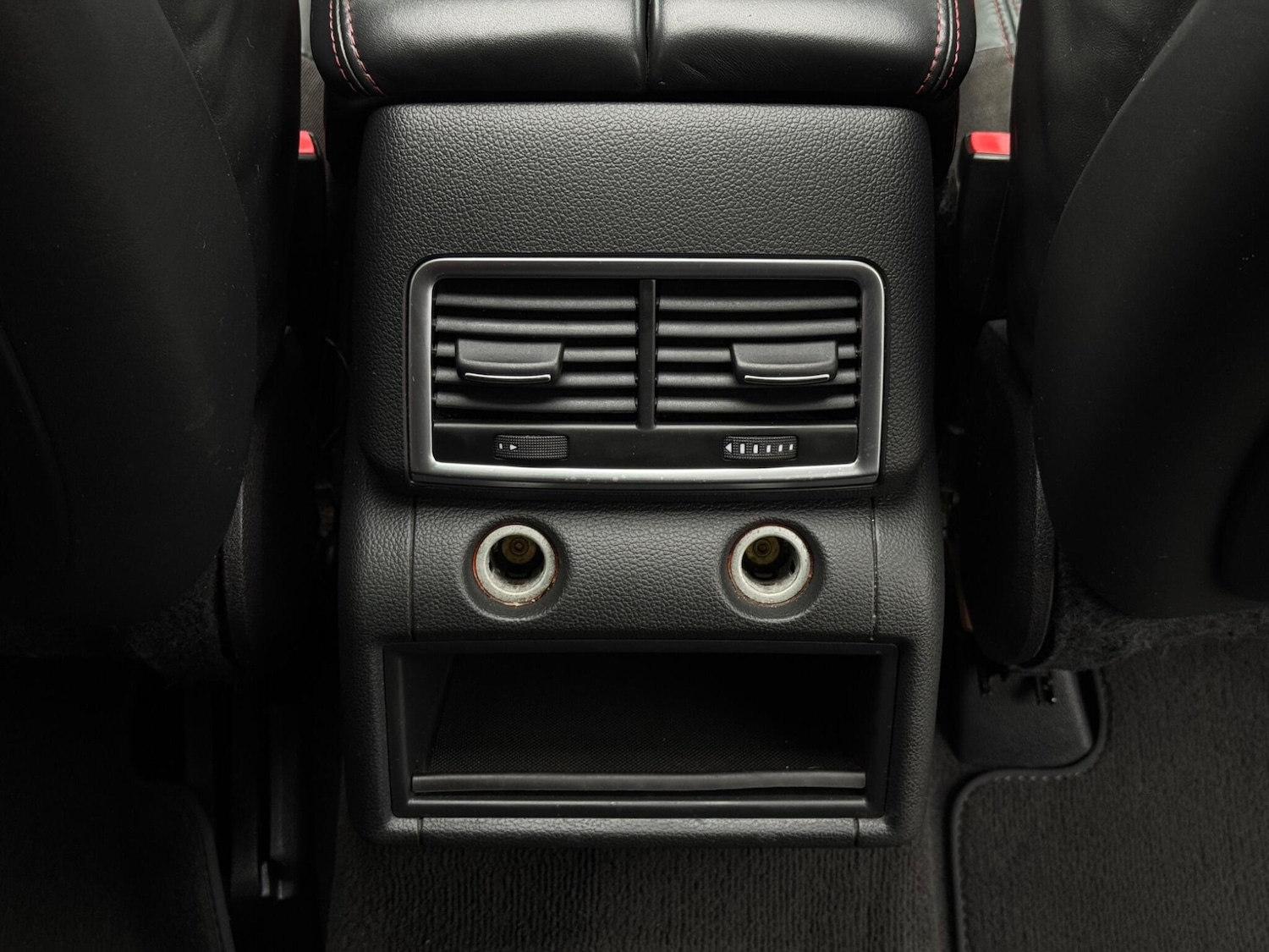 Used Audi Q7 2012 for sale - 76886315: Photo 69