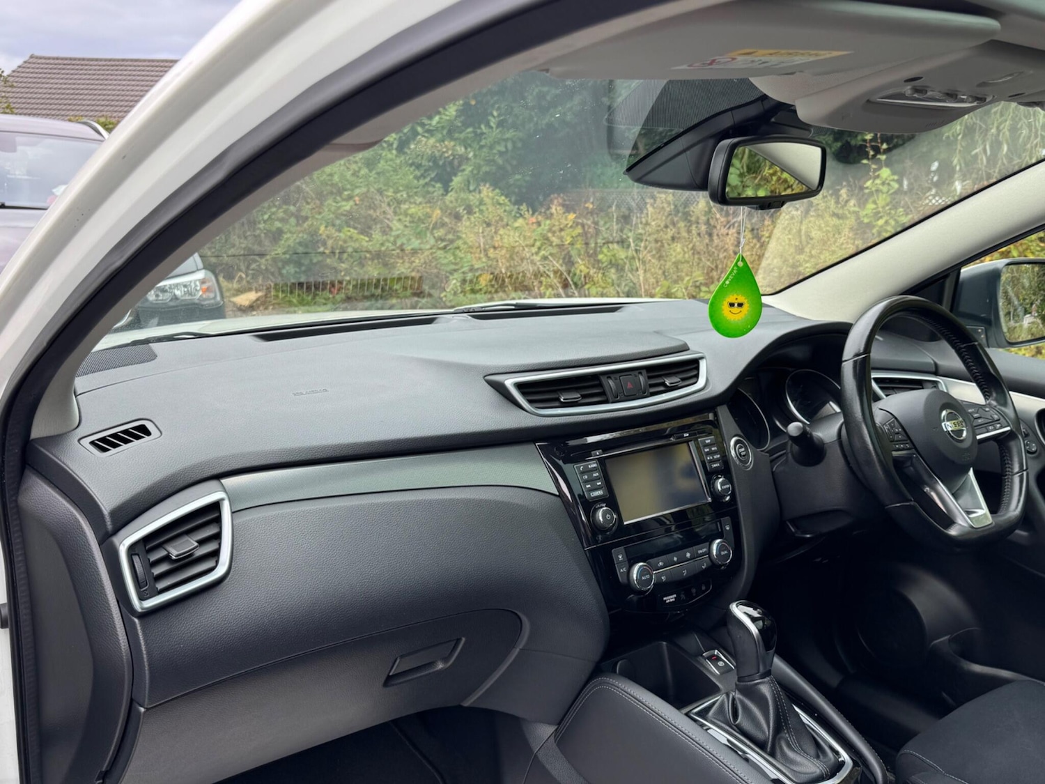 Used Nissan Qashqai 2017 for sale - 76215269: Photo 15