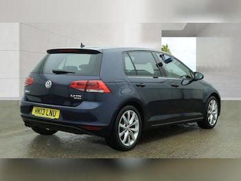 Used Volkswagen Golf 2013 for sale - 78127503: Photo