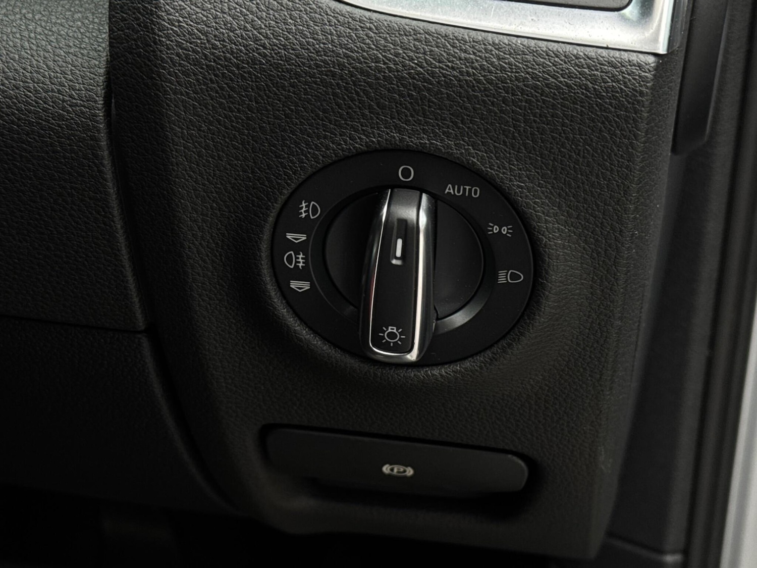 Used Audi Q7 2009 for sale - 75351807: Photo 64