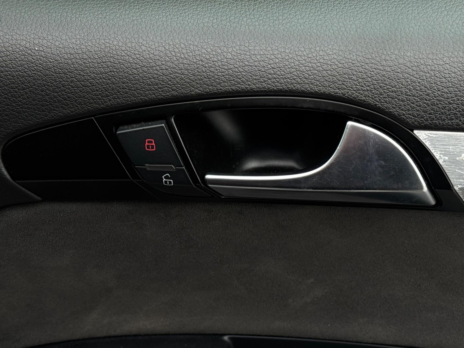 Used Audi Q7 2009 for sale - 75351807: Photo 65